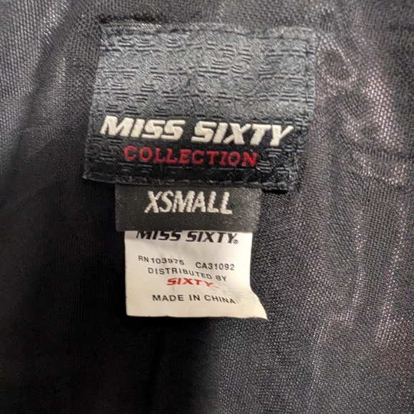 MISS SIXTY 1990s Sharlene Iconic Lips Print Crop Zip Top Vest Gilet - Picture 11 of 12